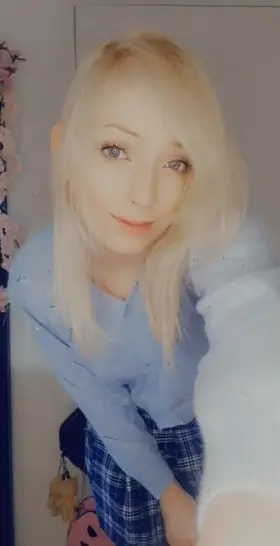 I bleach my hair and suddenly act like the biggest slut..