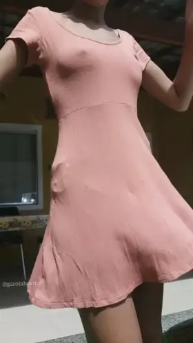 I have a surprise for u under my dress 🙈🔥