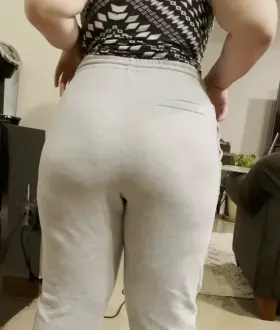 Anyone looking for a genuinely fat ass? :p