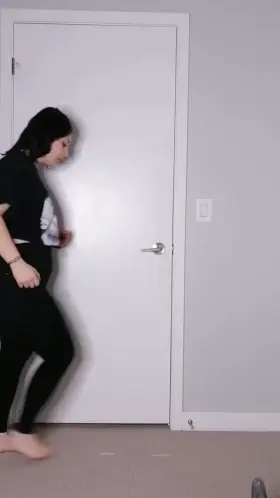 Come watch me stretch my asshole! 🍑👅💦