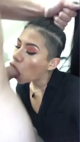 Does anyone know her or the full video