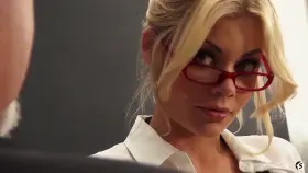 Riley Steele Talking Dirty🥵