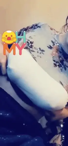 Amazing Natural Titty Drop [OC]