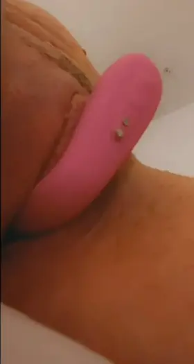 Clenching hard around my toy 🥵 0:01