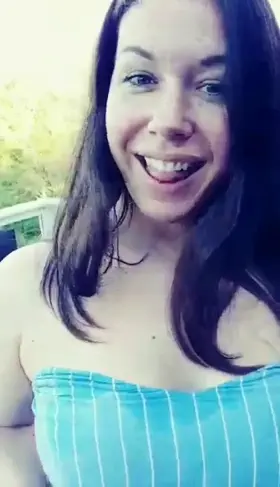 This mom couldn’t figure out how to do one of those cool tik tok videos. Hope this works