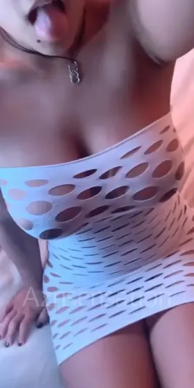 Would you like to give my naturals a squeeze?