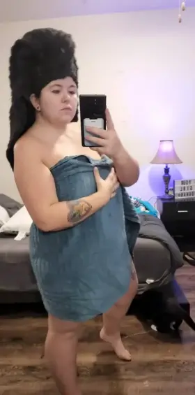 what about this chubby milf?