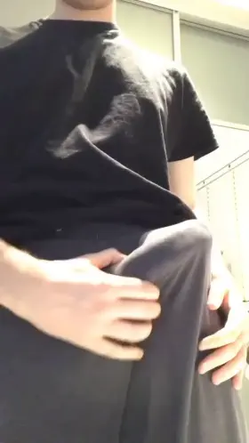 ⬆️ upvote if we where in a private zoom in class and I stood up and took my cock that you would jerk with me