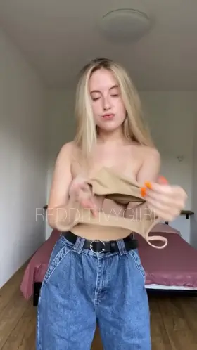 I don’t wear bra when I walk with you