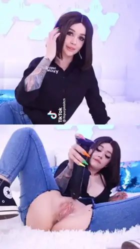 ImPurpleBitch Sam cosplay TikTok vs Reddit