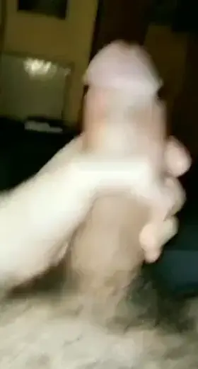 First vid, big cumshot, hope you like it