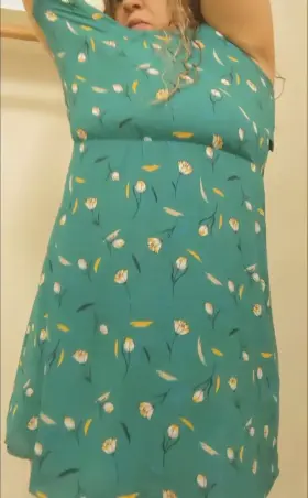 Do you like my tummy? 😌