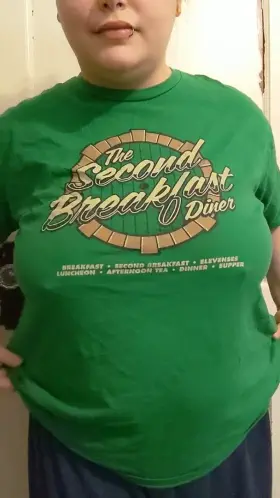 I hope chubby nerds are welcome here [drop]