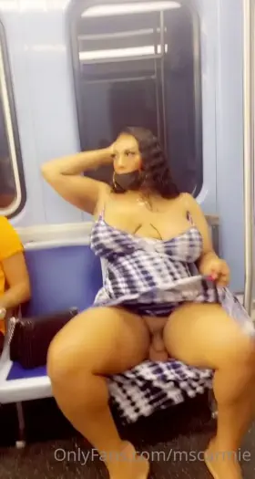 Let's get off at the next stop 👅💦💦