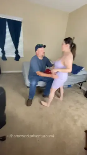 My husband told me to tell the doordash driver if he came back I'd give him a better tip and let him play with my titties, well this happened [Sound on]