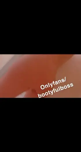 Suck on my pussy in the shower plz??