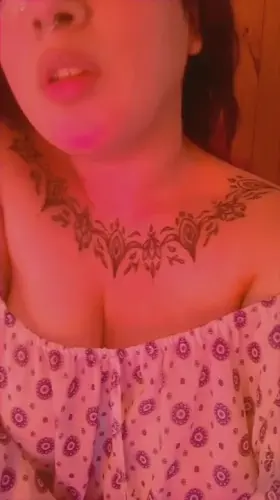 Cum play with me 💓 TOP 19% ★ Horny Latina BBW 💐 CHEAPEST SALE EVER • 🔎 comments🌹