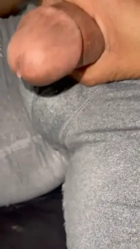 FUCK!!! Hubbz precum got me 💦💦👅