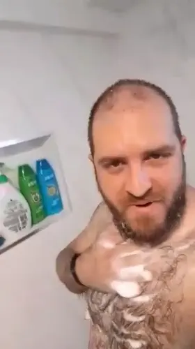 [36] Hey hey! Come sing with me in the shower! (click/tap where it says 