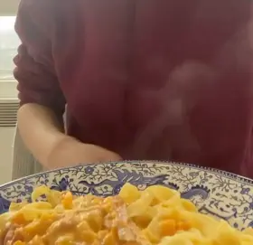 I’m just an Italian who loves pasta and feet