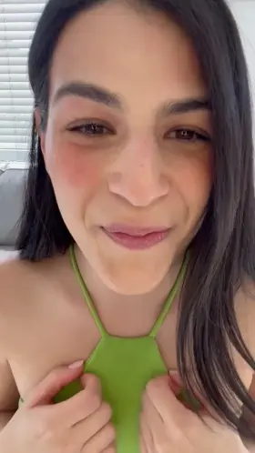 Question... Short or tall girl? ^_^