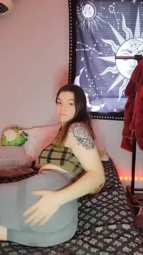 do this angle make me look fuckable?