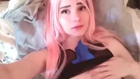 Touching myself makes my face go wild