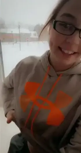 Momma of 1, would you smash? 😘