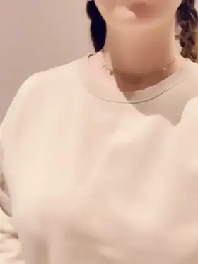 Just walking around the house, showing my tits (f)