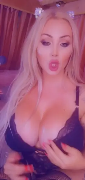 💋If you are interested full videos go to Comment box and open the Link 🤤