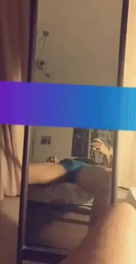 Whos tryna get booped.