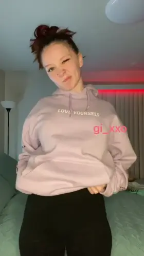 Nice bouncey tits🥵😍🍈🍈