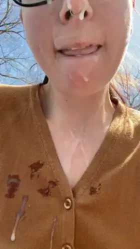 Just a little outdoor aftermath 💦😜 (f) OC