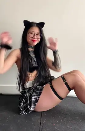 Would you fck this pussy?