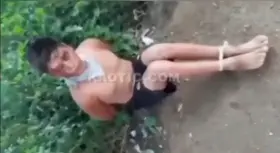 (Nsfw) [Warning] Moment of Execution (with Weapon)