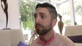 I stand behind my gf!