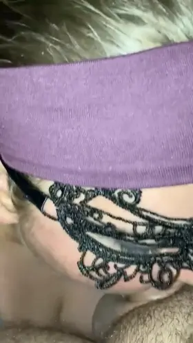 A nice sensual deepthroat 🥰