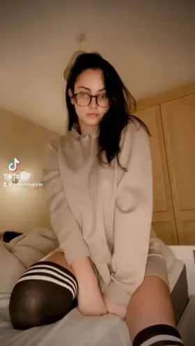 Two sides to me-The Babygirl💕🥺 and The Slut😈🥵