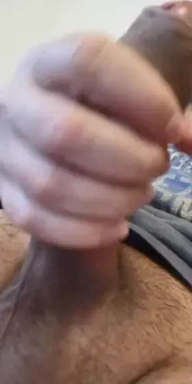 Stop scrolling and come help daddy with is big hard dick !!