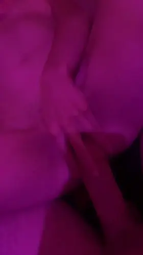 Just love running my hands over a throbbing cock before having my way with it! 😈🖤😈