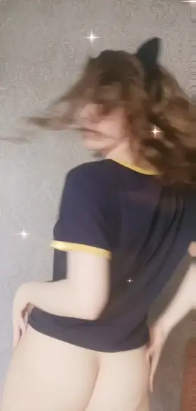 Sexy cosplay babe from Russia 🥵💦 Will make your dirtiest fantasy cum true 💋 Cum sub to my page 🔞