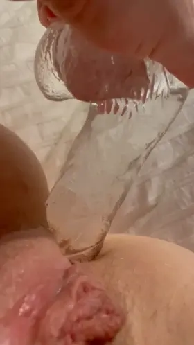 There’s just something so hot about fucking my tight asshole- can’t wait to use bigger toys as I train myself ;)