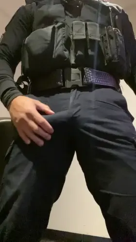 Which Redditor will make me cum?