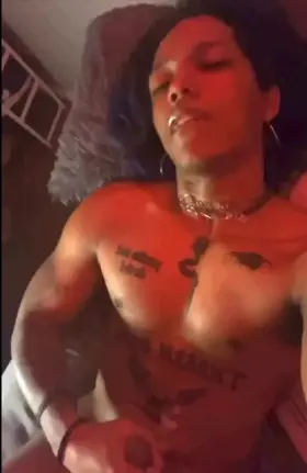 Vampire diaries but black/latino 😈