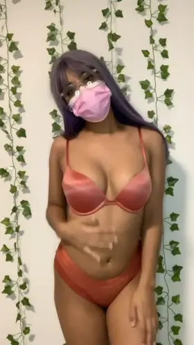 Woke up horny, can you help?