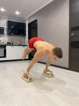 Muscled and strong 😉 (OC)