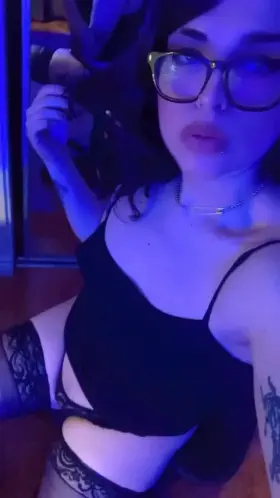 Latina goth slutts do it better 😈💕🖤