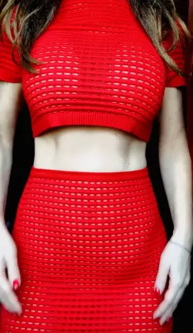 Red lights, Red Dress