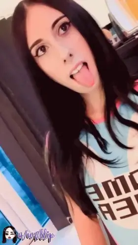 wanna go down on me? :3