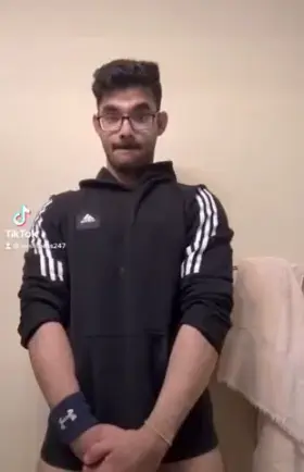 Big and strong 🍆💪🏻